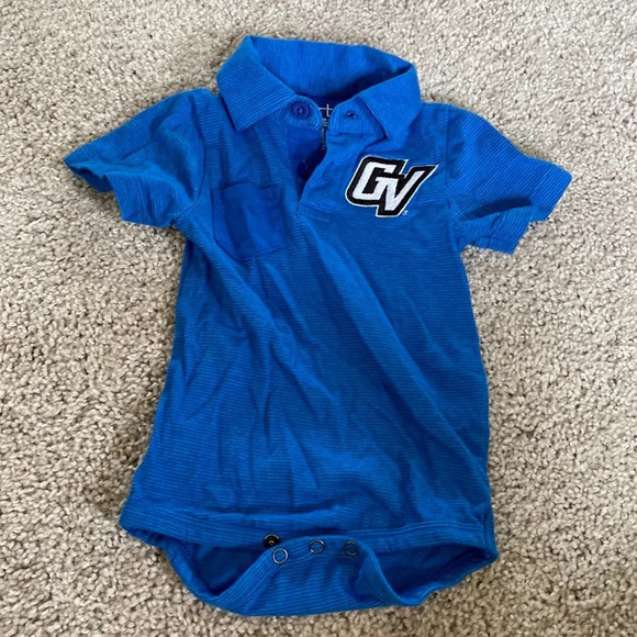 Grand Valley collared onesie - Picture 1 of 2